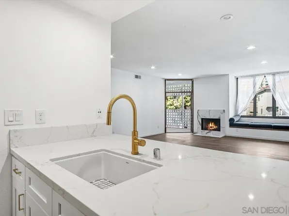 3956 Nobel Dr Unit 203, San Diego, CA 92122