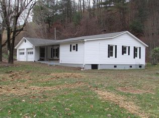 8025 Nc Highway 113, Piney Creek, NC 28663