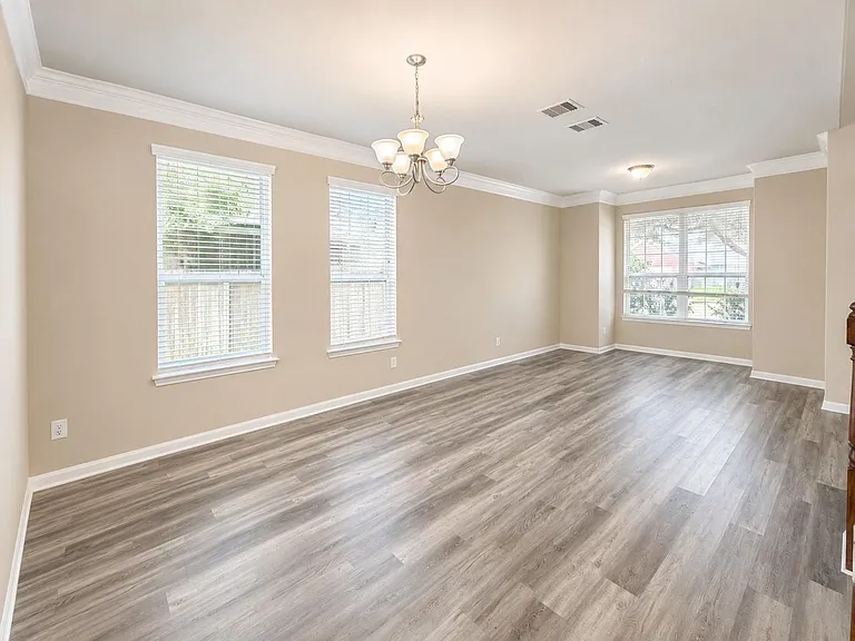 24910 Diamond Ranch Dr — Photo 3