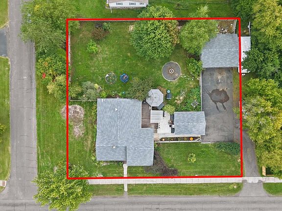 5th image of 1002 Catlin Ave