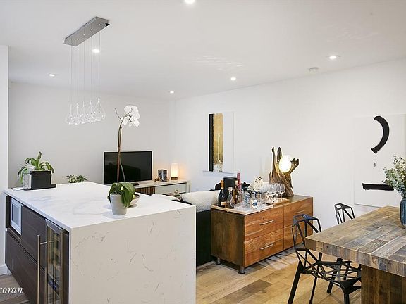 2nd image of 400 W 58th St APT 3E