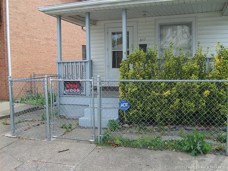 2nd image of 517 E 4th St