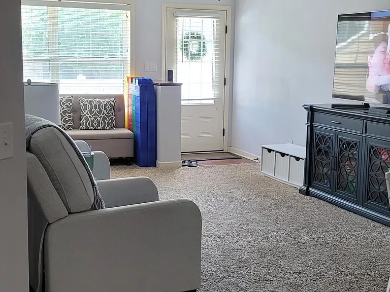 2143 Cedar Grove Trl — Photo 2