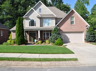 1759 30th Avenue Dr NE, Hickory, NC 28601