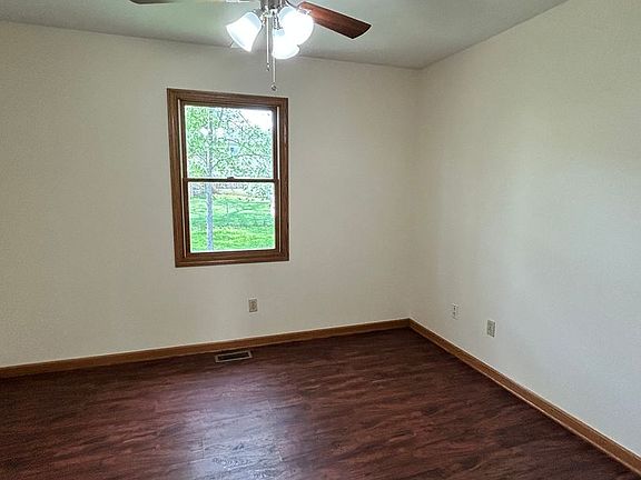 3rd image of 317 Villa St