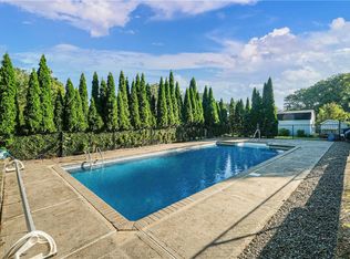 4 Glenn Ln, New City, NY 10956