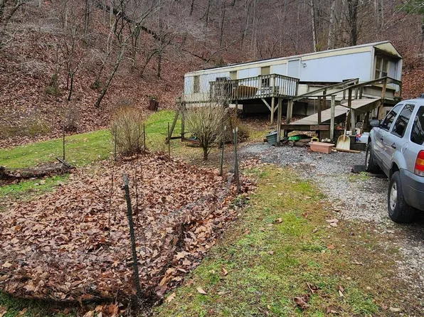 482 Hayes Road Ext, Bluff City, TN 37618