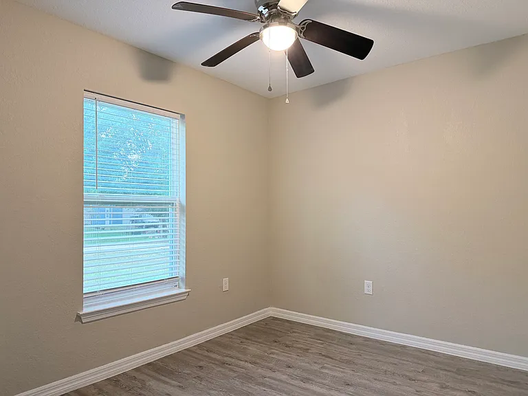 14445 SW 22nd Pl — Photo 9