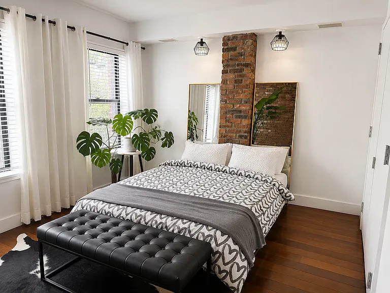 67 5th Ave #3 — Photo 4