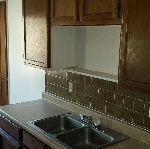 15540 Rayen St #6 — Photo 5