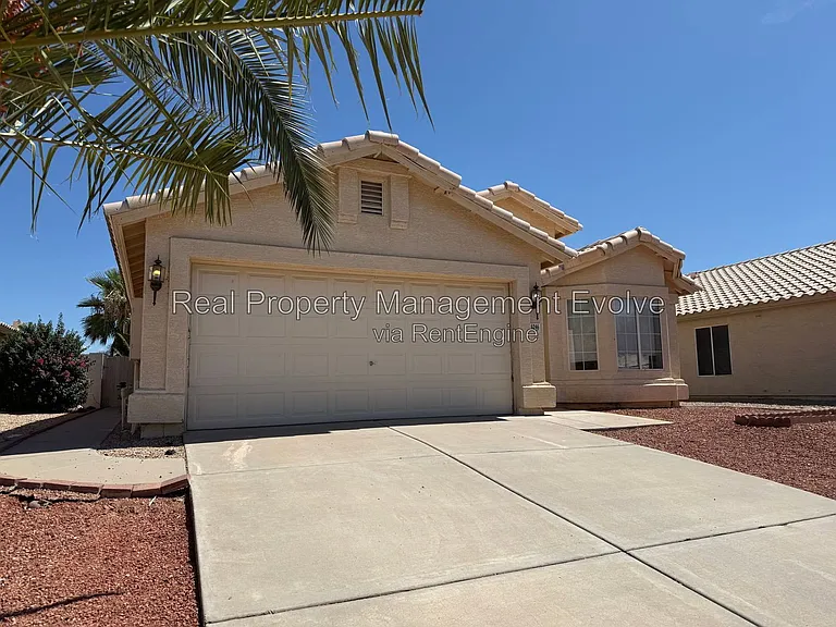 6246 W Blackhawk Dr — Photo 3