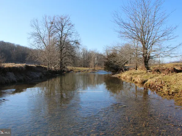 2418 Indian Hollow Rd, Winchester, VA 22603