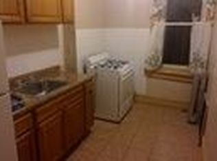 374 E 28th St, Brooklyn, NY 11226