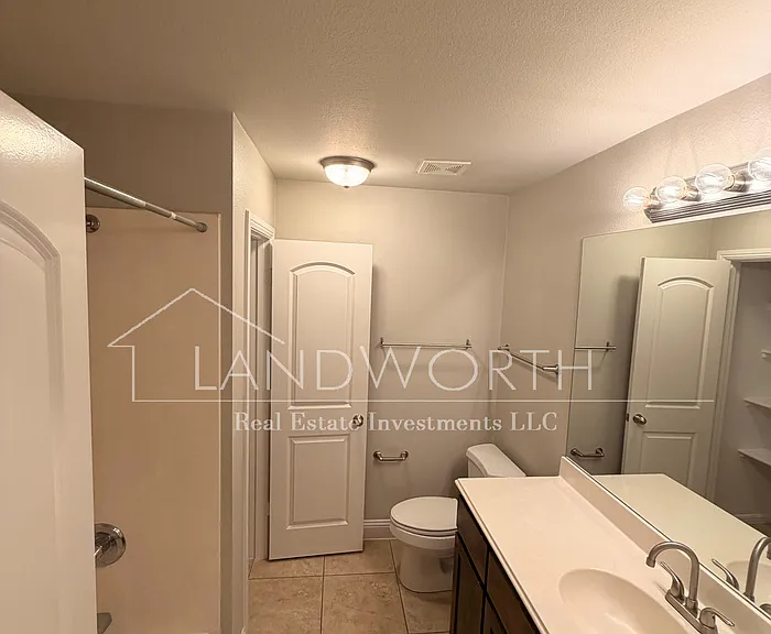 4604 Angus Dr — Photo 13