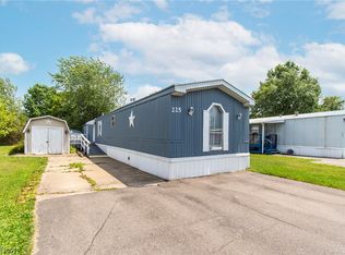 12205 Goshen Rd #225, Salem, OH 44460