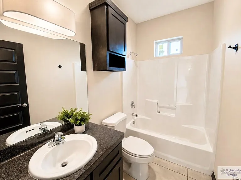 6693 Garden Woods Ave #B — Photo 7