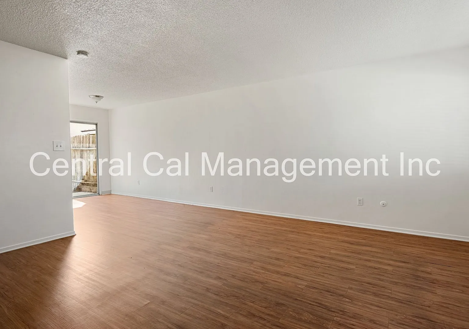 5024 Appleblossom Dr. — Photo 4
