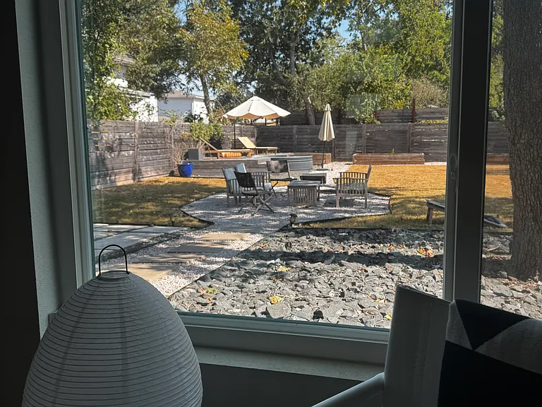 4405 Banister Ln — Photo 25