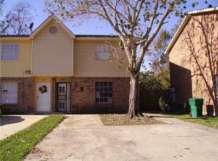 263 Meadows Dr, Destrehan, LA 70047