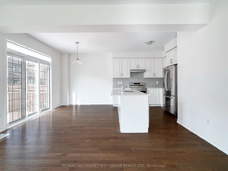 86 Maskell Cres — Photo 3