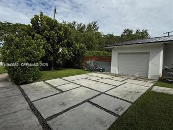675 NE 93rd St, Miami Shores, FL 33138