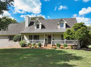 1007 Newmans Trl, Hendersonville, TN 37075