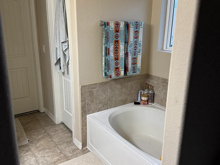 3824 Swainson Dr — Photo 6