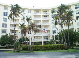 2851 S Ocean Blvd APT 4, Boca Raton, FL 33432