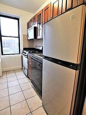 1st image of 612 Academy St #6