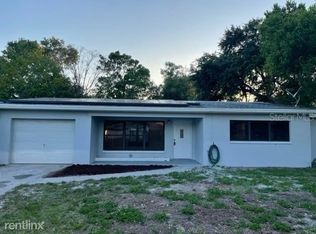 1701 Valencia Dr E, Largo, FL 33778