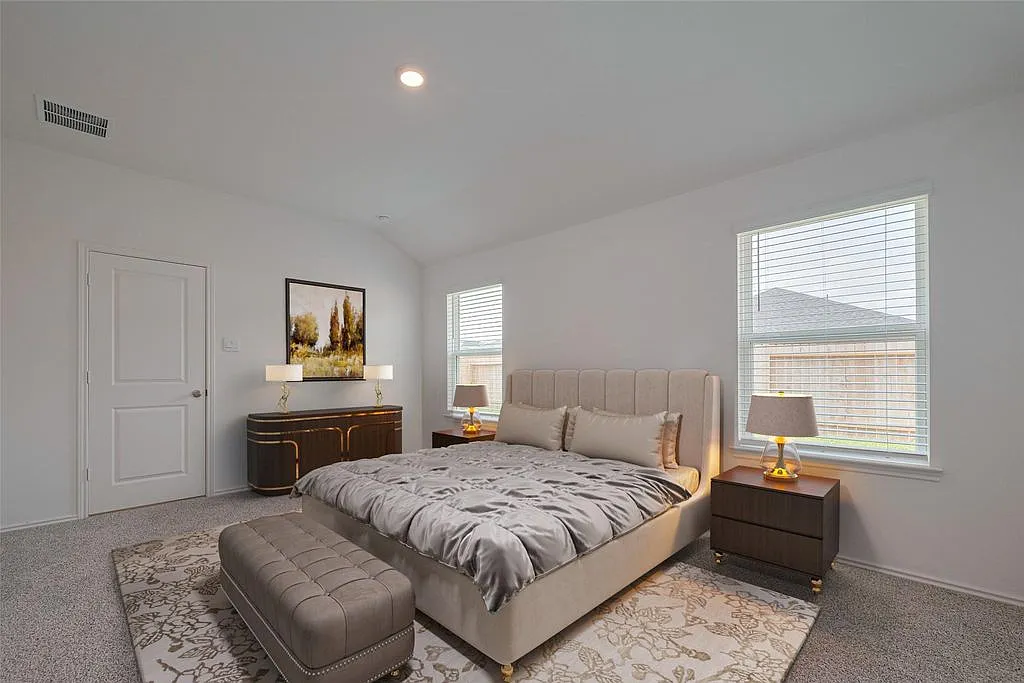 4 bed, 1797 sqft, $2,300 — Photo 4