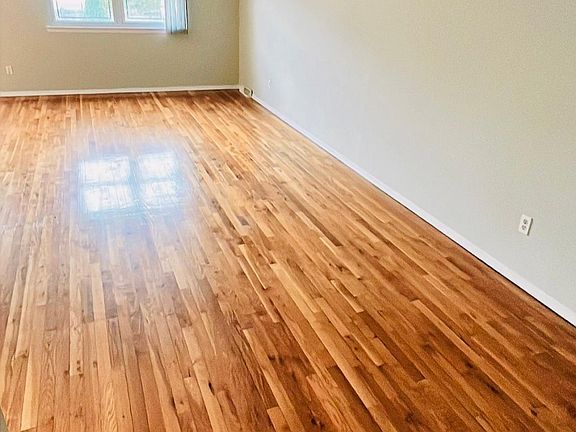 5th image of 214-16 Waters Edge Dr #2F