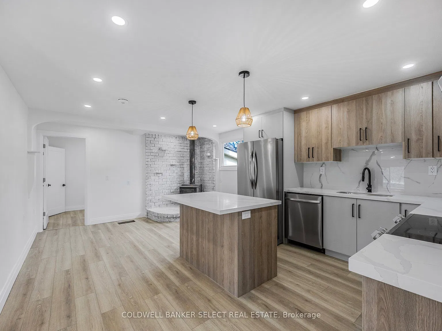 3 bed, $2,900 — Photo 3