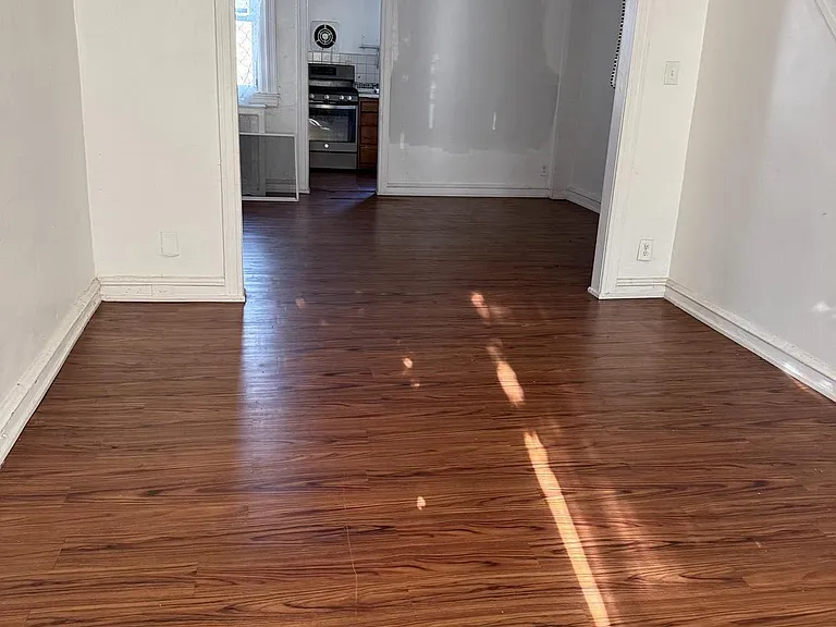 411 Timberlake Rd — Photo 4