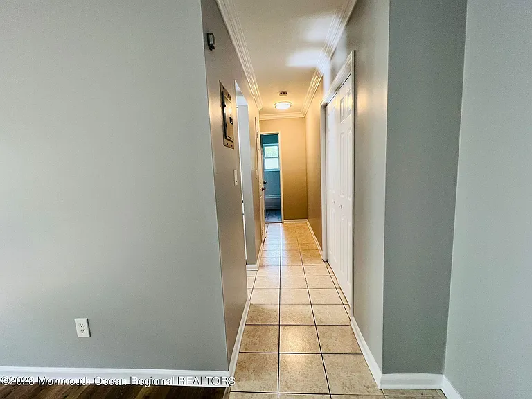 14 Windsor Ter #E — Photo 19