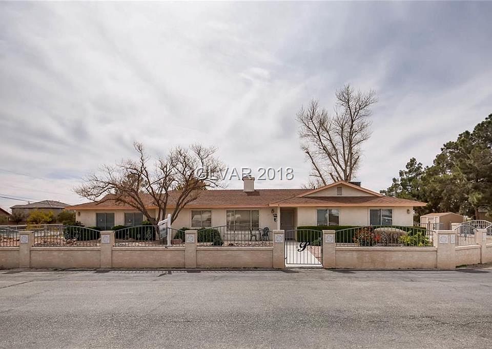 1st image of 7265 N Torrey Pines Dr