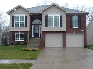 6820 Seaton Woods Dr, Louisville, KY 40291