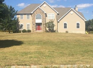 7 Rolins Mill Rd, Flemington, NJ 08822