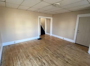 119 W Irving Ave #A, Oshkosh, WI 54901