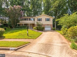 5120 Thackery Ct, Fairfax, VA 22032