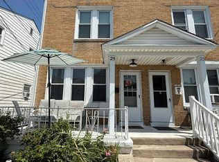 25 N Marion Ave, Ventnor, NJ 08406