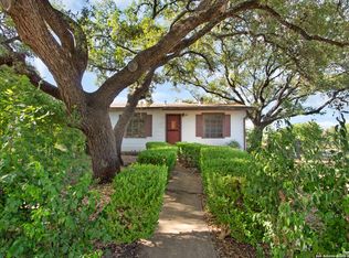 4946 Flint St, San Antonio, TX 78228