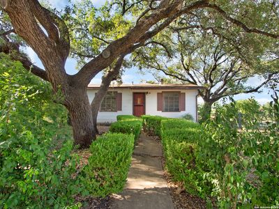 4946 Flint, San Antonio, TX, 78228