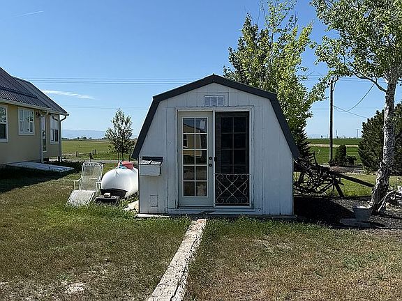 Shed