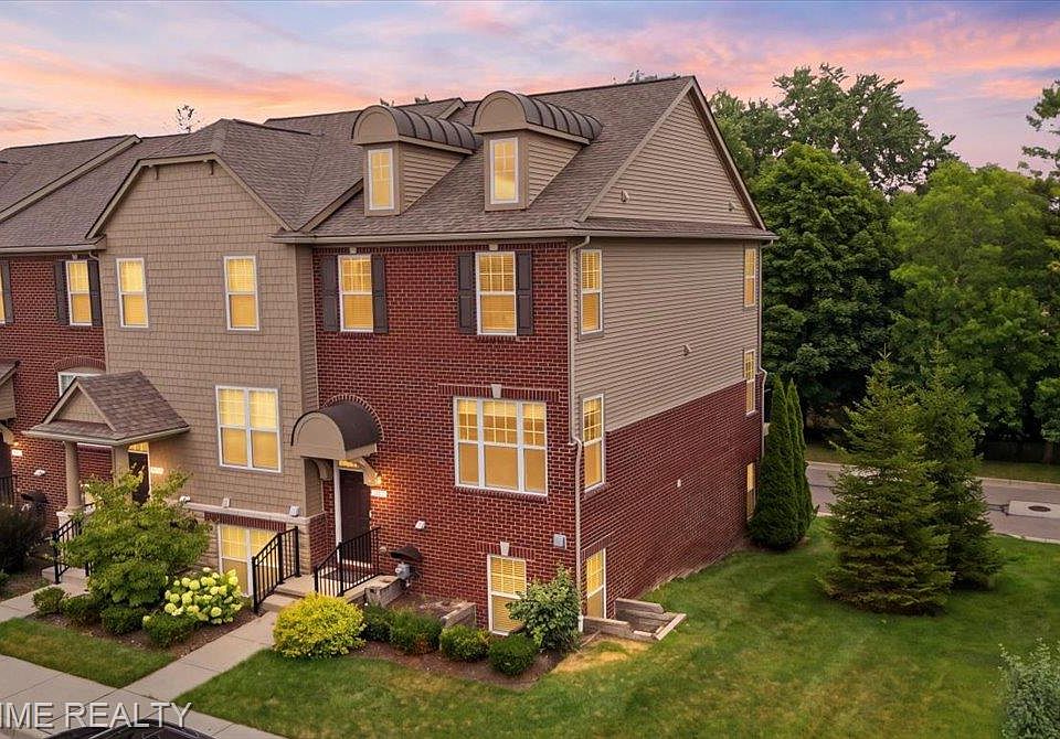 1st image of 2849 Hartwick Dr