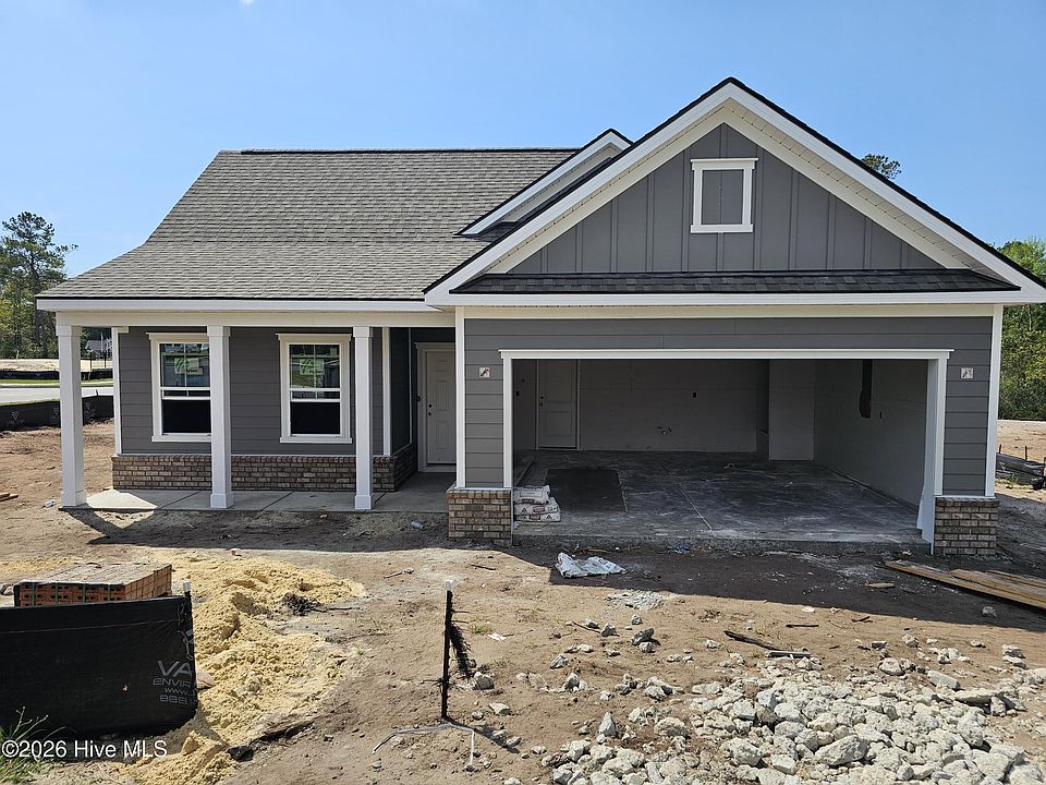 1st image of 391 La Mer Loop