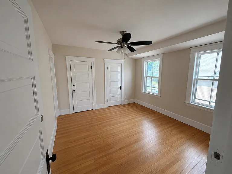 10 Tower St #3 — Photo 11