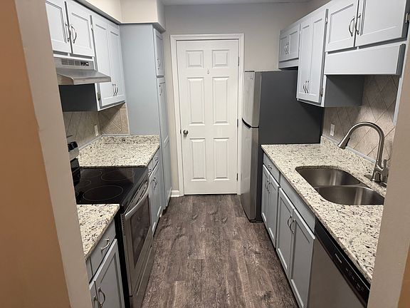 2nd image of 2092 S Sherwood Dr APT B13