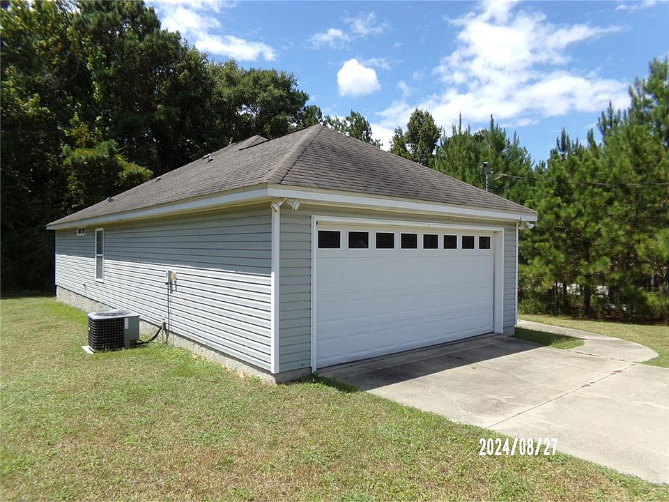 1st image of 111 Charles Willis Dr
