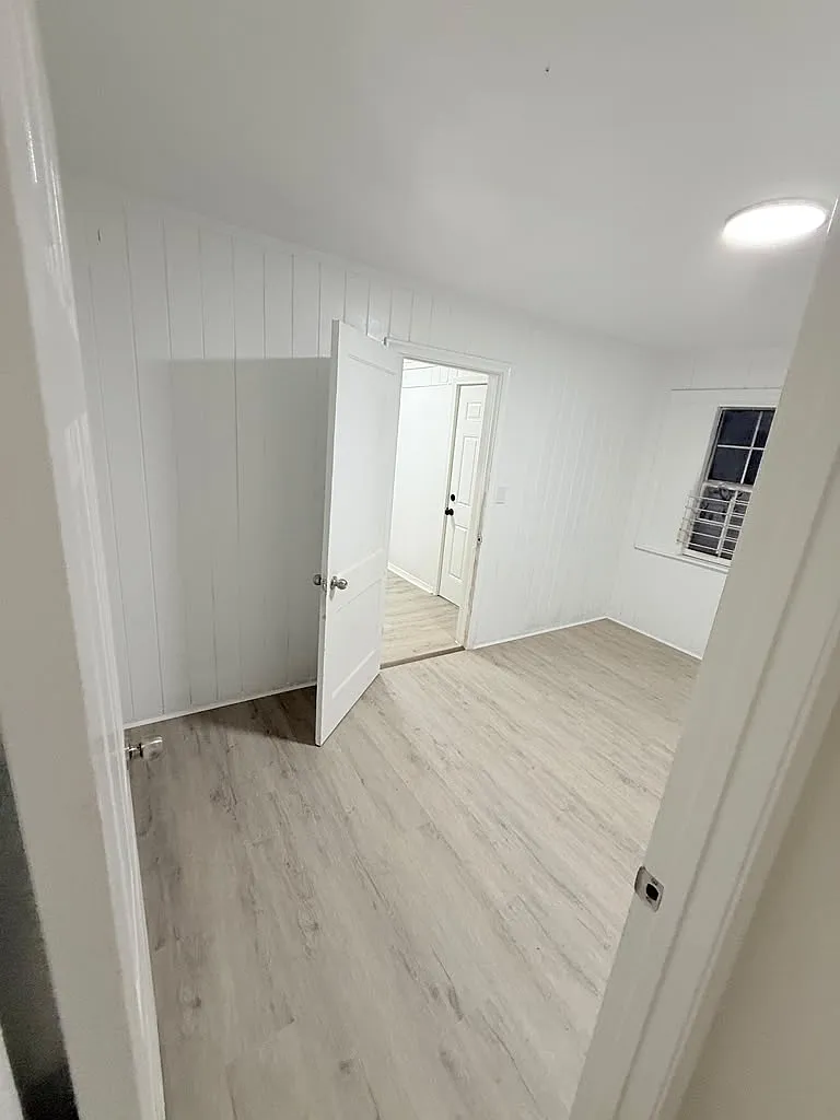 4 bed, 1829 sqft, $1,400 — Photo 1